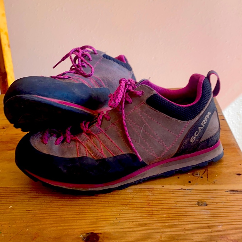 Scarpa Crux Women’s Approach Shoes